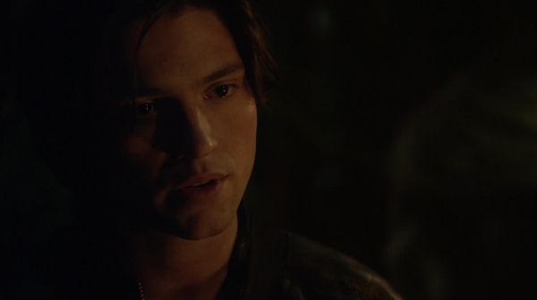 The 100 His Sisters Keeper Season One Episode Six-1205

