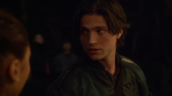The 100 His Sisters Keeper Season One Episode Six-1134
