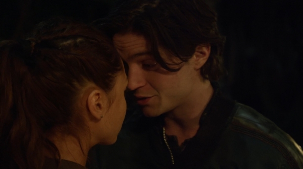 The 100 His Sisters Keeper Season One Episode Six-1126
