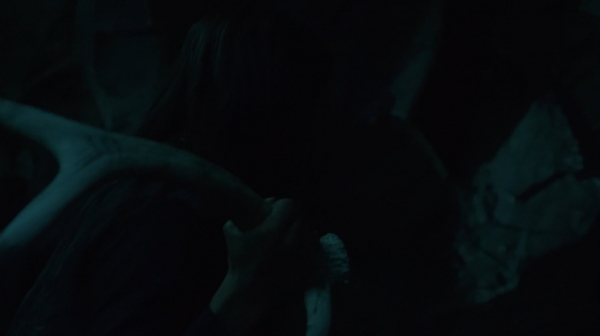 The 100 His Sisters Keeper Season One Episode Six-1084
