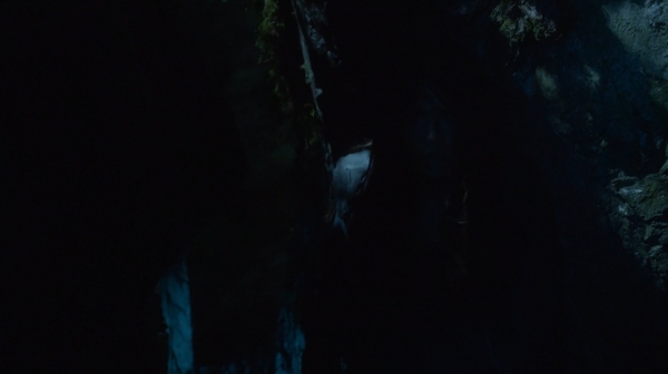 The 100 His Sisters Keeper Season One Episode Six-1069
