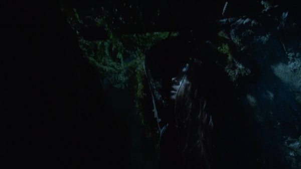 The 100 His Sisters Keeper Season One Episode Six-1067
