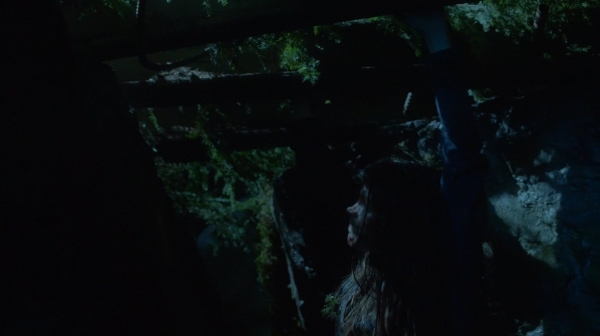 The 100 His Sisters Keeper Season One Episode Six-1064
