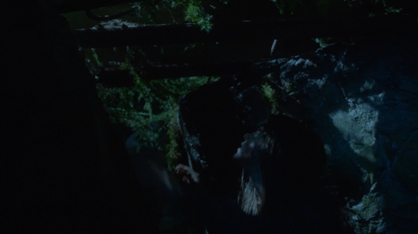 The 100 His Sisters Keeper Season One Episode Six-1062
