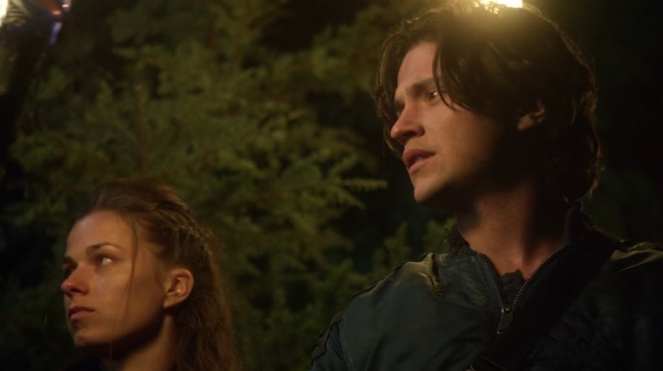The 100 His Sisters Keeper Season One Episode Six-1019
