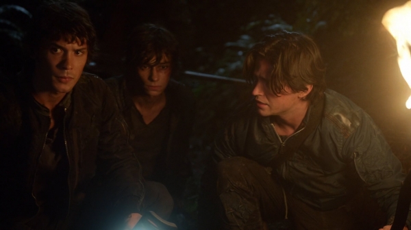 The 100 His Sisters Keeper Season One Episode Six-997
