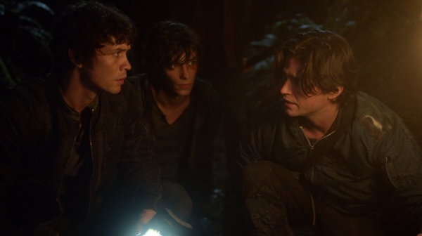 The 100 His Sisters Keeper Season One Episode Six-996
