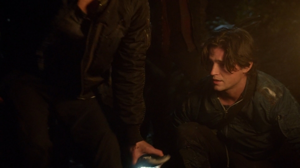 The 100 His Sisters Keeper Season One Episode Six-990
