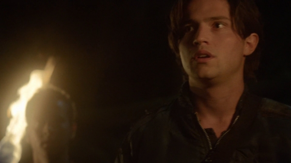 The 100 His Sisters Keeper Season One Episode Six-956
