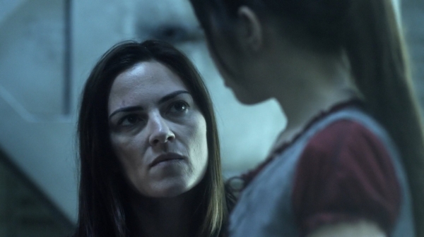 The 100 His Sisters Keeper Season One Episode Six-904
