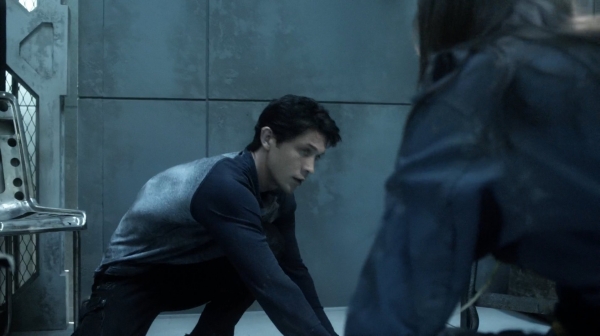 The 100 His Sisters Keeper Season One Episode Six-887
