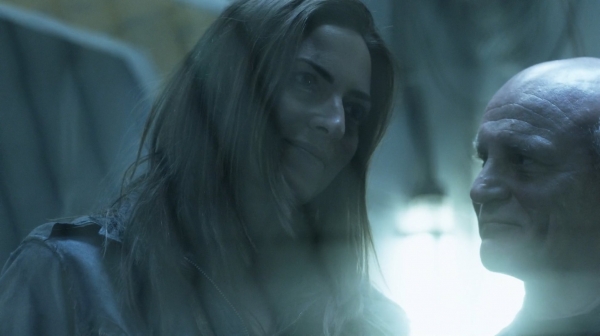 The 100 His Sisters Keeper Season One Episode Six-866
