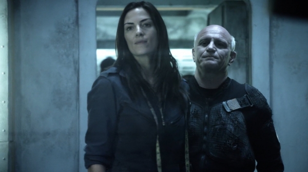 The 100 His Sisters Keeper Season One Episode Six-862
