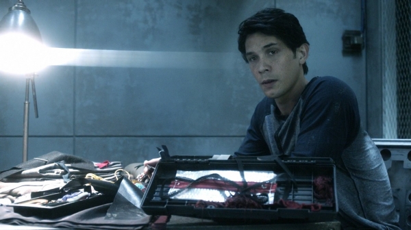 The 100 His Sisters Keeper Season One Episode Six-859
