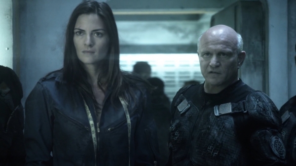 The 100 His Sisters Keeper Season One Episode Six-849
