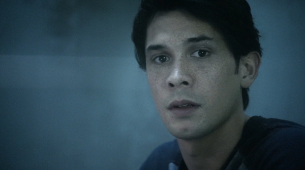 The 100 His Sisters Keeper Season One Episode Six-846
