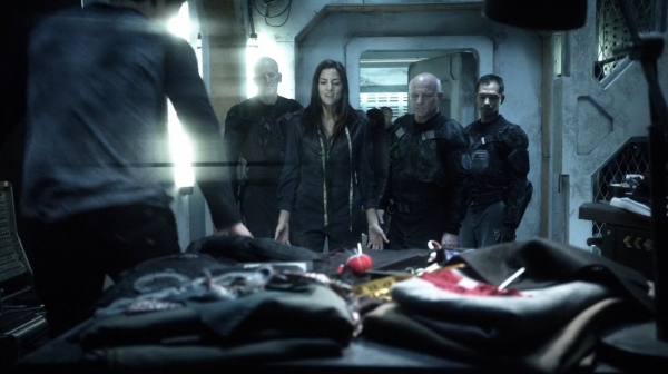 The 100 His Sisters Keeper Season One Episode Six-845
