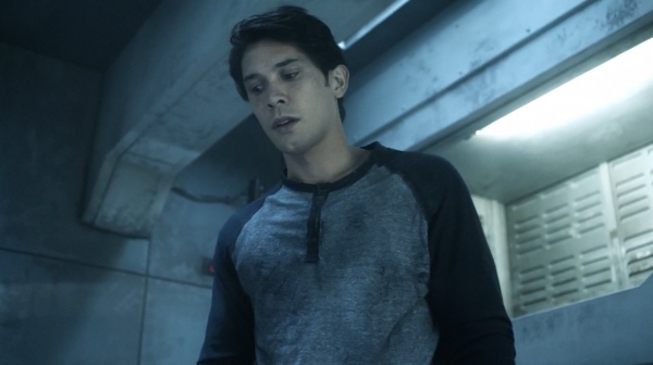The 100 His Sisters Keeper Season One Episode Six-843

