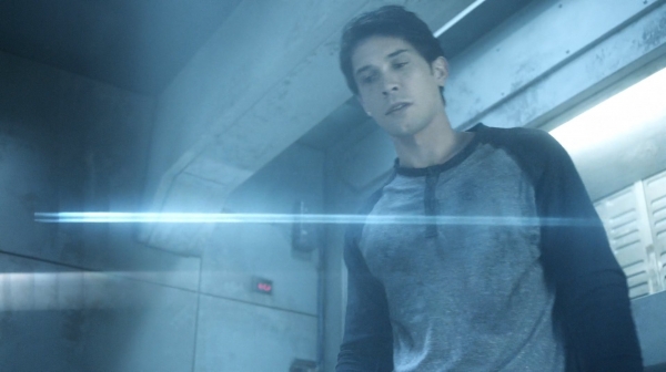 The 100 His Sisters Keeper Season One Episode Six-840
