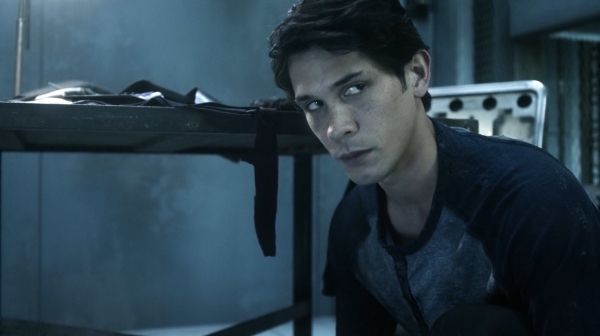 The 100 His Sisters Keeper Season One Episode Six-834
