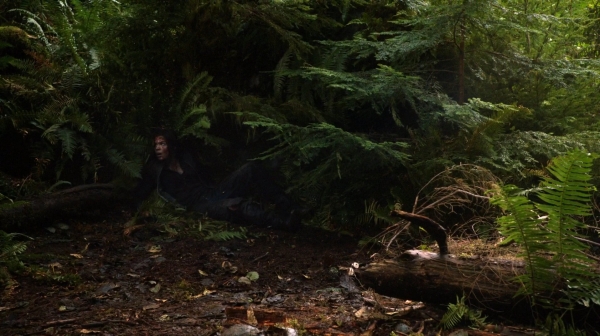 The 100 His Sisters Keeper Season One Episode Six-812
