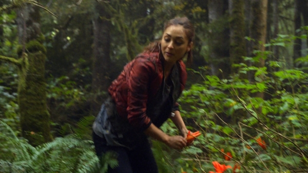 The 100 His Sisters Keeper Season One Episode Six-800
