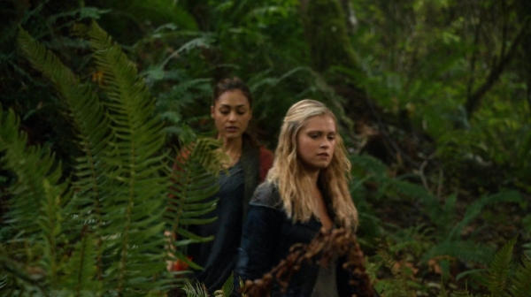 The 100 His Sisters Keeper Season One Episode Six-784
