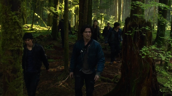 The 100 His Sisters Keeper Season One Episode Six-759
