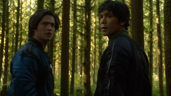 The 100 His Sisters Keeper Season One Episode Six-750
