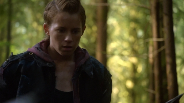 The 100 His Sisters Keeper Season One Episode Six-749
