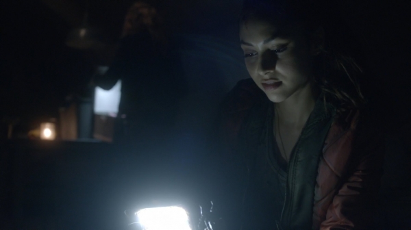 The 100 His Sisters Keeper Season One Episode Six-704
