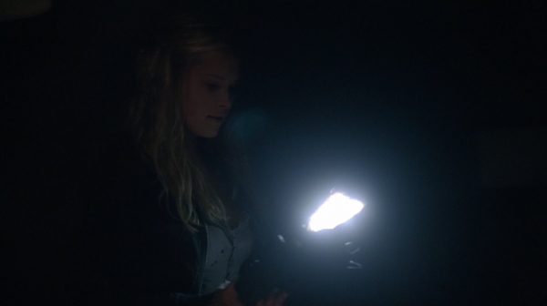 The 100 His Sisters Keeper Season One Episode Six-699
