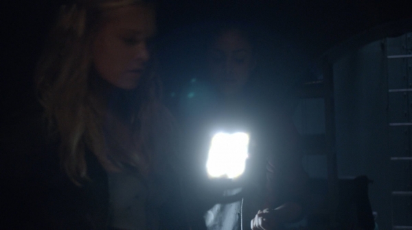 The 100 His Sisters Keeper Season One Episode Six-694
