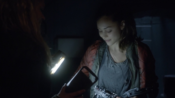 The 100 His Sisters Keeper Season One Episode Six-685
