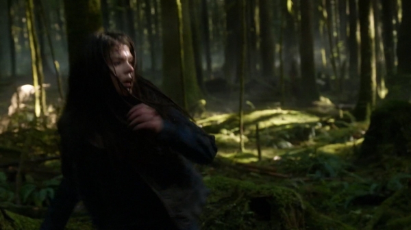 The 100 His Sisters Keeper Season One Episode Six-648

