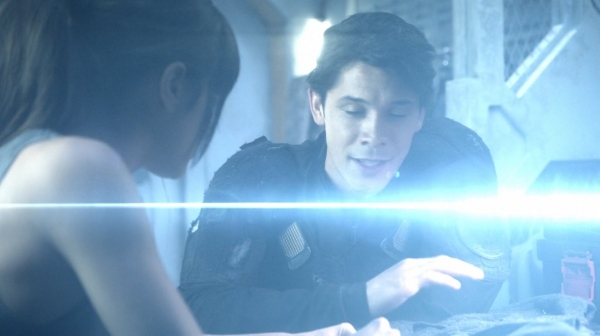 The 100 His Sisters Keeper Season One Episode Six-614
