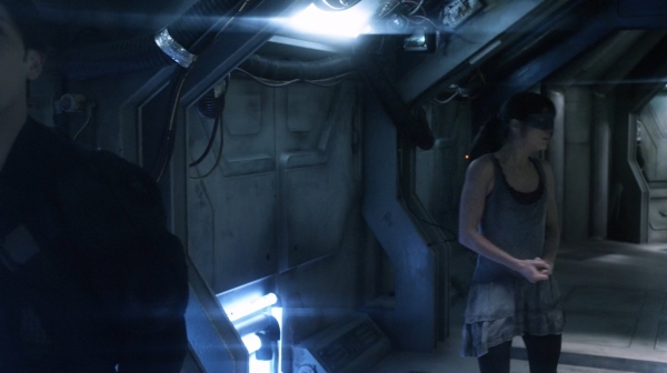 The 100 His Sisters Keeper Season One Episode Six-562
