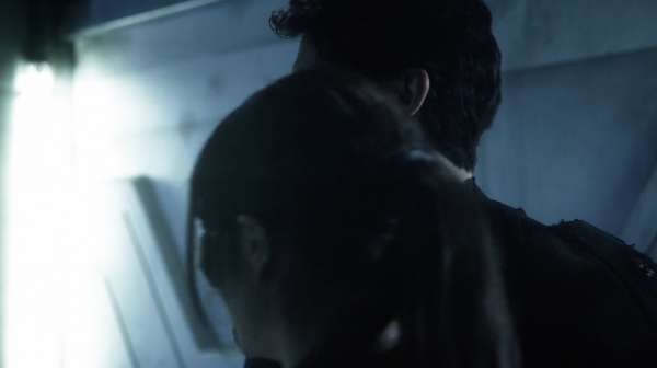 The 100 His Sisters Keeper Season One Episode Six-549
