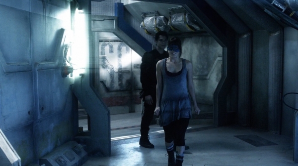 The 100 His Sisters Keeper Season One Episode Six-547
