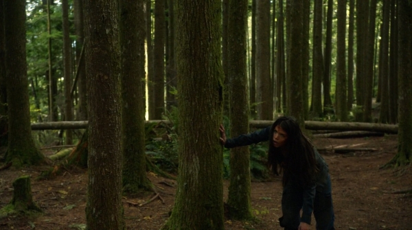 The 100 His Sisters Keeper Season One Episode Six-485
