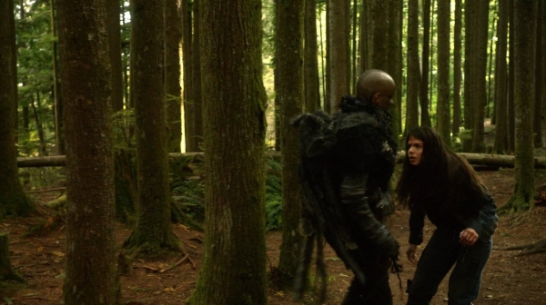 The 100 His Sisters Keeper Season One Episode Six-480
