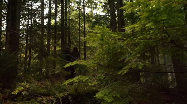 The 100 His Sisters Keeper Season One Episode Six-456
