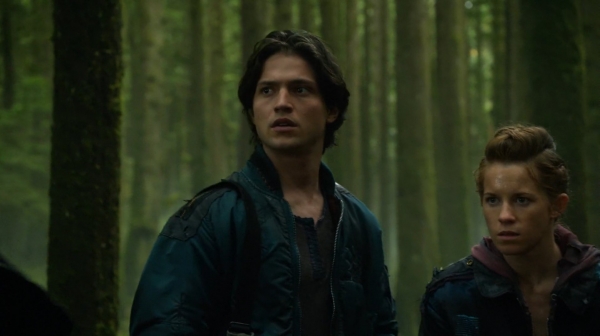 The 100 His Sisters Keeper Season One Episode Six-424
