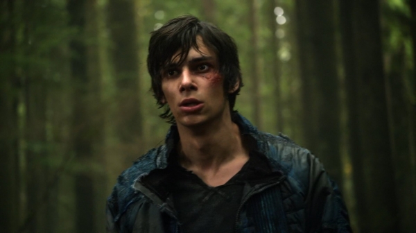 The 100 His Sisters Keeper Season One Episode Six-406
