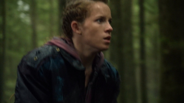 The 100 His Sisters Keeper Season One Episode Six-402
