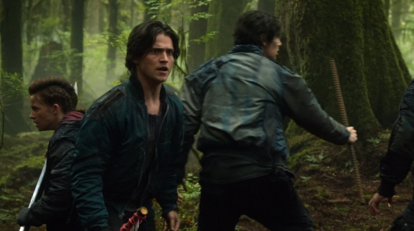 The 100 His Sisters Keeper Season One Episode Six-395
