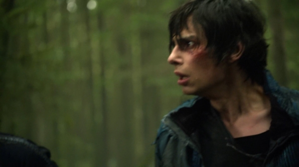 The 100 His Sisters Keeper Season One Episode Six-391
