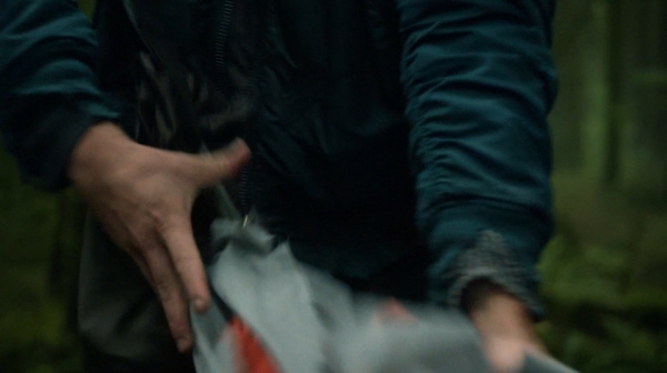 The 100 His Sisters Keeper Season One Episode Six-384
