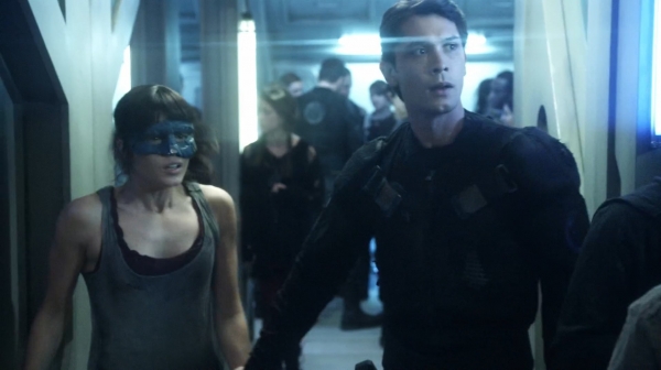 The 100 His Sisters Keeper Season One Episode Six-359
