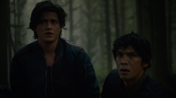 The 100 His Sisters Keeper Season One Episode Six-306
